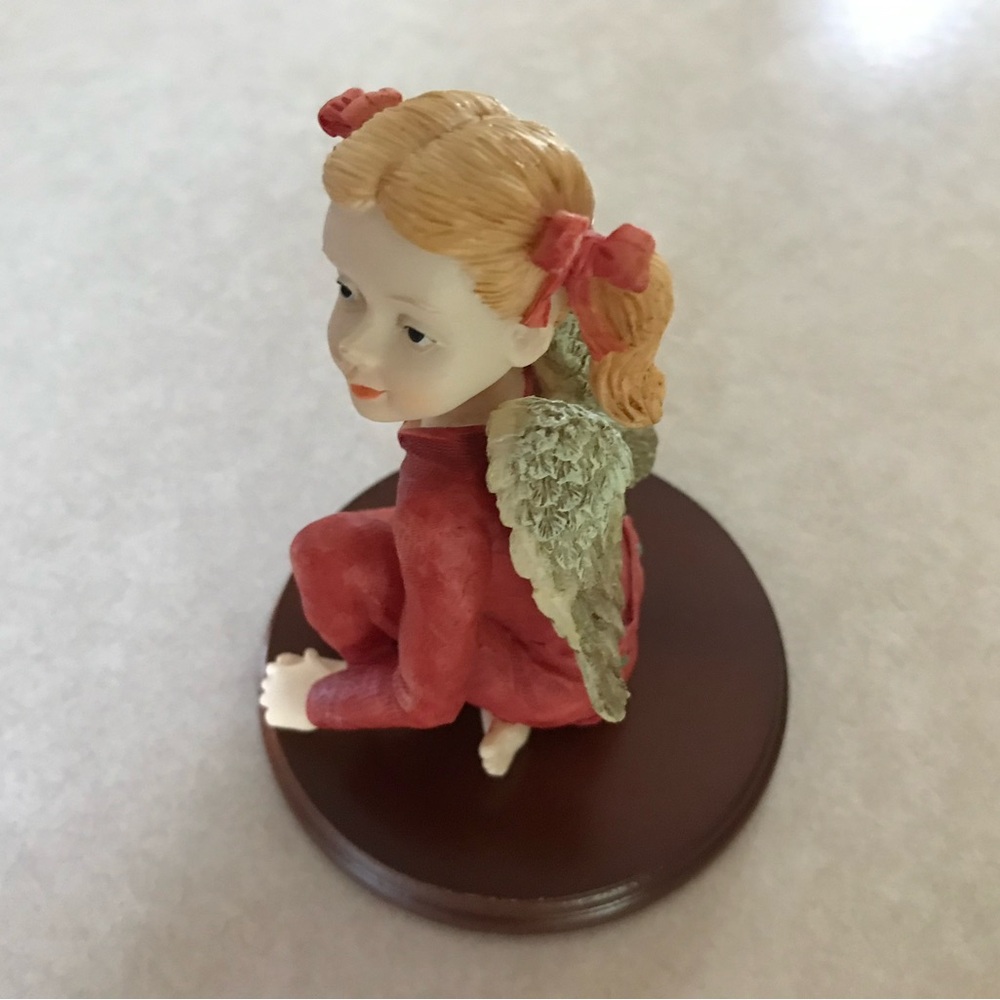 Charming Angel Figurine in Red Attire - Picture 4 of 10